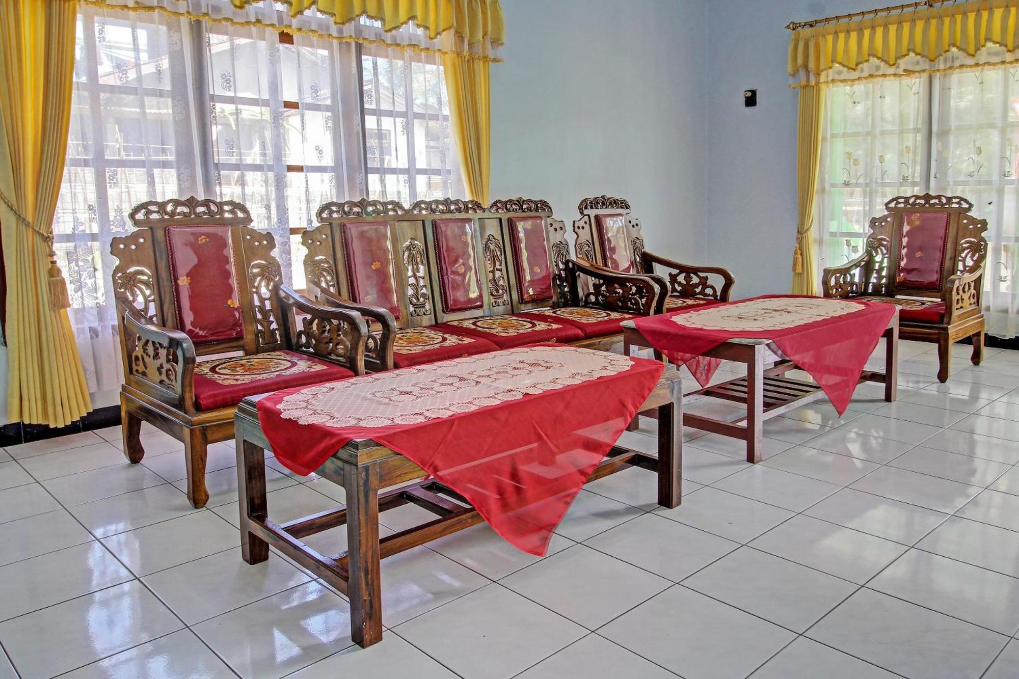 Hotel Spot On 91214 Desa Wisata Pandean Trenggalek Zewnętrze zdjęcie